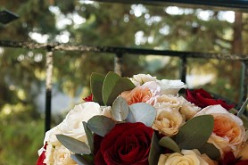 A Romantic wedding with roses!